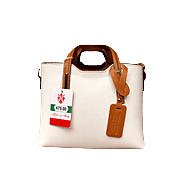 Borsa in pelle con etichetta italiana