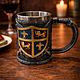 Tazza medievale con scudo araldico