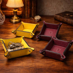Vintage Style Leather Catchall