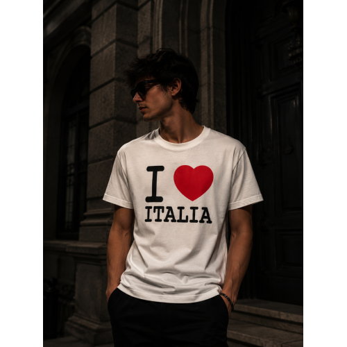 T-shirt grafica Italia Pride a soli 20,00€ da NR Gift Shop! T-shirt grafica Italia Pride a soli 20,00€ da NR Gift Shop!