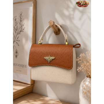 Eleganza e Versatilità: Borsa a Mano Donna Premium Bicolore a 65€!