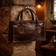 Eleganza senza tempo: Borsa a Mano Vintage in Pelle Italiana per Donne